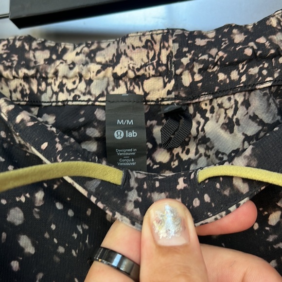 Lulu lab all over cropped pant - Picture 4 of 6